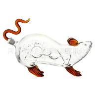 河間華企生產(chǎn)十二生肖酒瓶高硼硅玻璃工藝酒瓶高檔白蘭地醒酒器包裝瓶